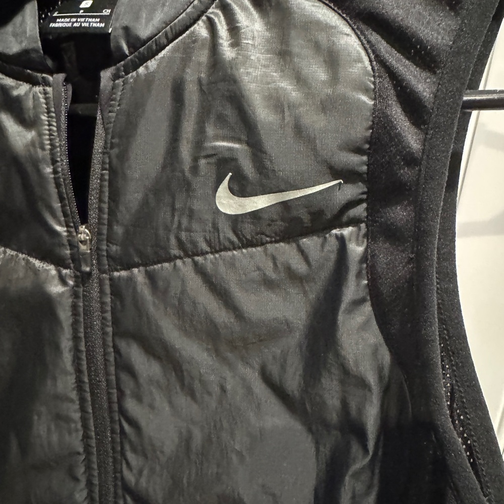 Nike Women's Dri-Fit Vest - Small - Picture 2 of 5